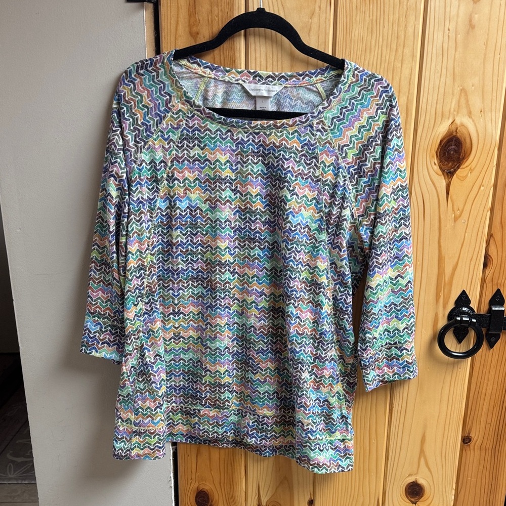 Christopher & Banks Multicolor Chevron Top